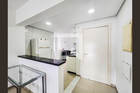 Apartamento para alugar com 213m², 3 quartos e 2 vagas Apartamento para alugar com 213m², 3 quartos e 2 vagasCozinha