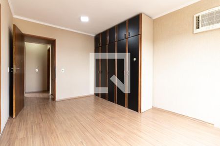 Suíte 1 de casa para alugar com 3 quartos, 122m² em Vila Brasilina, São Paulo