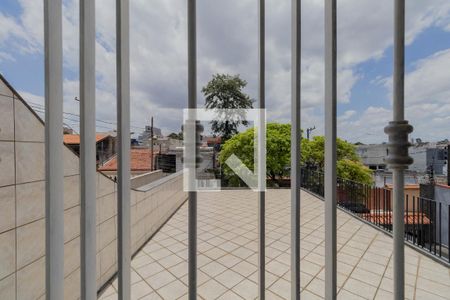 Vista Quarto 1 de casa à venda com 2 quartos, 500m² em Vila Ré, São Paulo