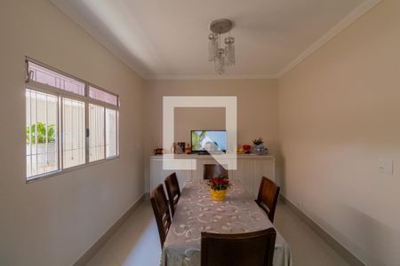 Casa à venda com 500m², 2 quartos e 6 vagas Casa à venda com 500m², 2 quartos e 6 vagasCozinha