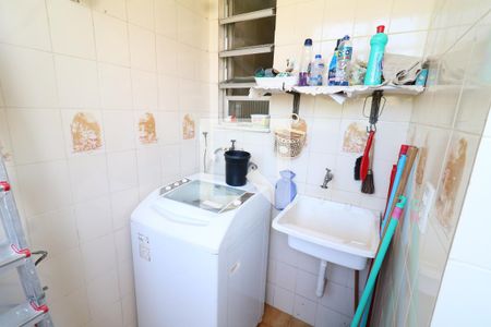 Apartamento para alugar com 80m², 3 quartos e 1 vagaÁrea de Serviço