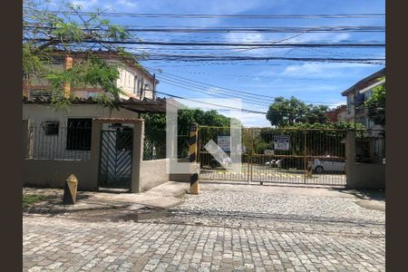 Apartamento para alugar com 80m², 3 quartos e 1 vagaFachada e portaria