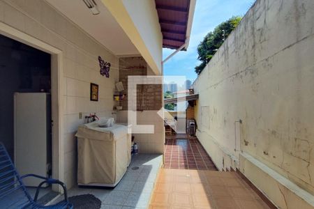 Casa à venda com 169m², 4 quartos e 2 vagasÁrea de Serviço