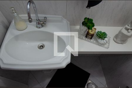 Apartamento para alugar com 261m², 4 quartos e 3 vagas Apartamento para alugar com 261m², 4 quartos e 3 vagasLavabo