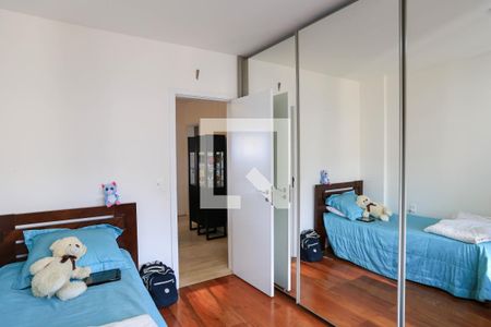 Apartamento à venda com 140m², 4 quartos e 3 vagasQuarto 4
