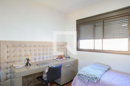 Apartamento à venda com 140m², 4 quartos e 3 vagasQuarto 2