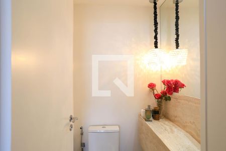 Banheiro de apartamento à venda com 4 quartos, 140m² em Sion, Belo Horizonte