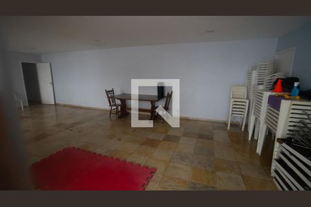 Apartamento para alugar com 95m², 2 quartos e 1 vagaÁrea comum