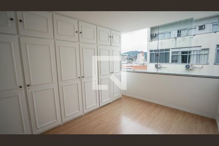 Apartamento para alugar com 95m², 2 quartos e 1 vagaSuíte