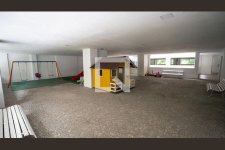 Apartamento para alugar com 95m², 2 quartos e 1 vagaÁrea comum