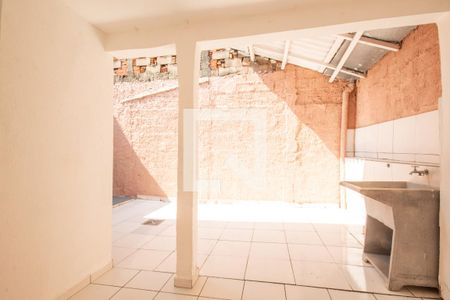 Vista do Quarto 2 de casa para alugar com 2 quartos, 125m² em Quitaúna, Osasco