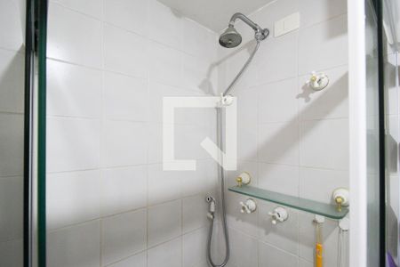 Apartamento à venda com 120m², 3 quartos e 2 vagas Apartamento à venda com 120m², 3 quartos e 2 vagasBanheiro