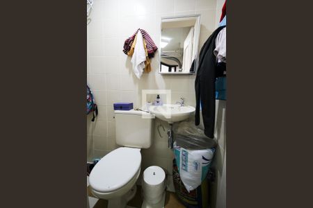 Apartamento à venda com 120m², 3 quartos e 2 vagas Apartamento à venda com 120m², 3 quartos e 2 vagasBanheiro