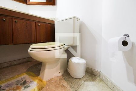 Banheiro de apartamento para alugar com 3 quartos, 120m² em Indianópolis, São Paulo