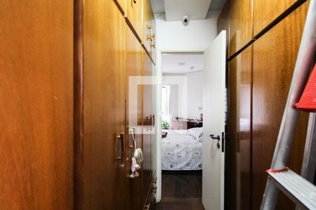 Apartamento à venda com 120m², 3 quartos e 2 vagas Apartamento à venda com 120m², 3 quartos e 2 vagasQuarto 1
