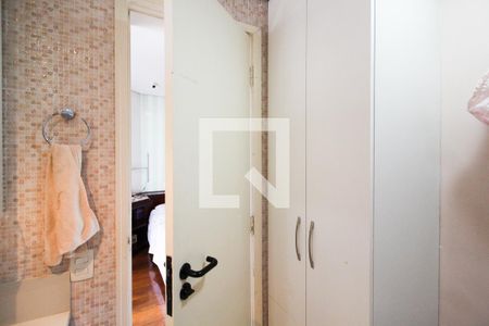 Apartamento à venda com 120m², 3 quartos e 2 vagas Apartamento à venda com 120m², 3 quartos e 2 vagasBanheiro
