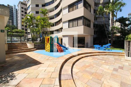 Apartamento à venda com 120m², 3 quartos e 2 vagas Apartamento à venda com 120m², 3 quartos e 2 vagasÁrea comum