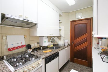 Apartamento à venda com 120m², 3 quartos e 2 vagas Apartamento à venda com 120m², 3 quartos e 2 vagasCozinha