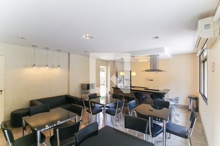 Apartamento para alugar com 34m², 1 quarto e 1 vaga Apartamento para alugar com 34m², 1 quarto e 1 vagaÁrea comum - Salão de festas