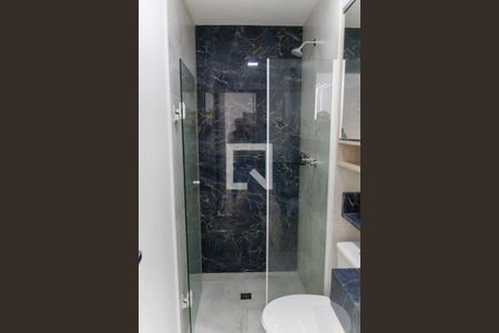 Banheiro de apartamento à venda com 1 quarto, 37m² em Presidente Altino, Osasco