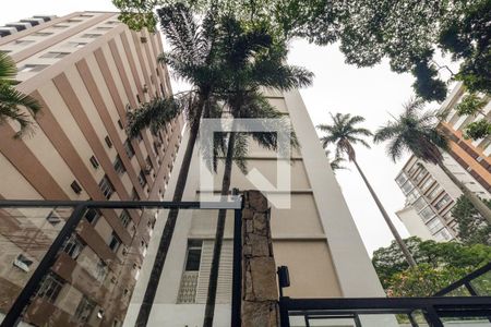 Apartamento à venda com 120m², 3 quartos e 1 vagaFachada