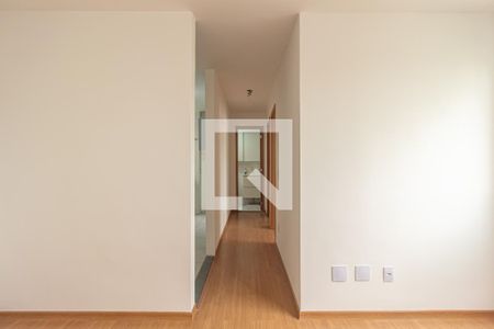 Sala de apartamento para alugar com 2 quartos, 44m² em Inhoaíba, Rio de Janeiro