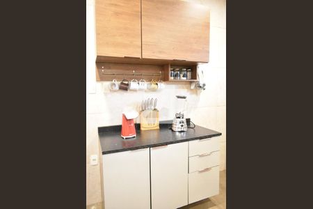 Casa para alugar com 300m², 4 quartos e 3 vagasCozinha - Armários