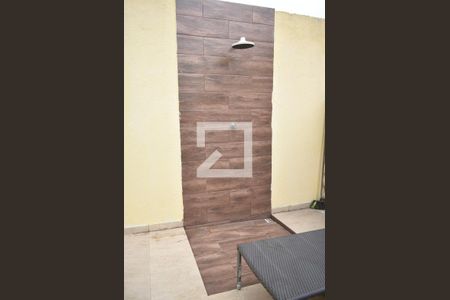 Casa para alugar com 300m², 4 quartos e 3 vagasChuveiro