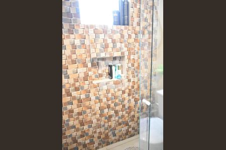 Casa para alugar com 300m², 4 quartos e 3 vagasBanheiro 1