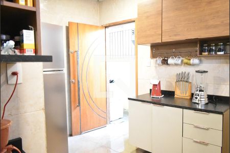 Casa para alugar com 300m², 4 quartos e 3 vagasCozinha