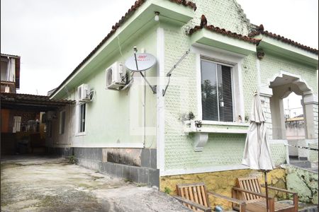 Casa para alugar com 300m², 4 quartos e 3 vagasDetalhe da Casa
