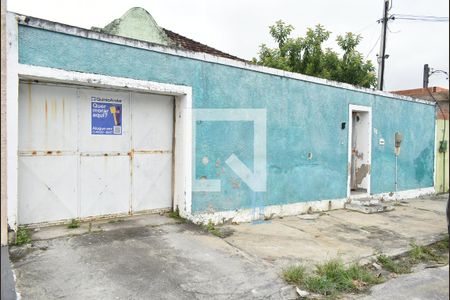 Casa para alugar com 300m², 4 quartos e 3 vagasFachada