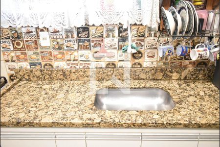 Casa para alugar com 300m², 4 quartos e 3 vagasPia