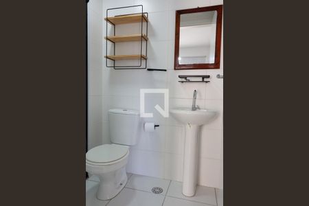 Banheiro de apartamento para alugar com 1 quarto, 30m² em Ferreira, São Paulo