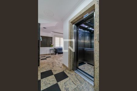 Apartamento à venda com 27m², 1 quarto e sem vagaÁrea comum