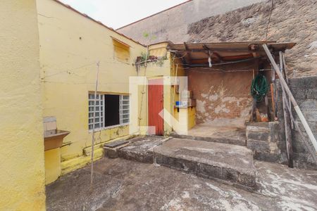 Casa à venda com 200m², 1 quarto e 1 vagaQuintal
