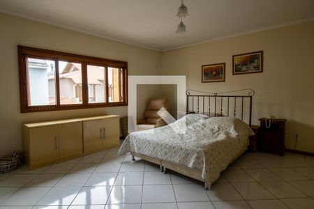 Suite de casa à venda com 4 quartos, 247m² em Sarandi, Porto Alegre
