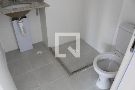 Banheiro de apartamento para alugar com 1 quarto, 30m² em Jardim Peri, São Paulo