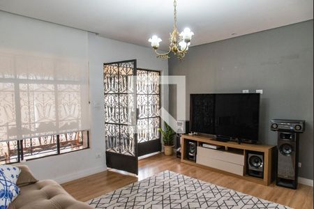 Sala de casa à venda com 3 quartos, 270m² em Vila Monumento, São Paulo