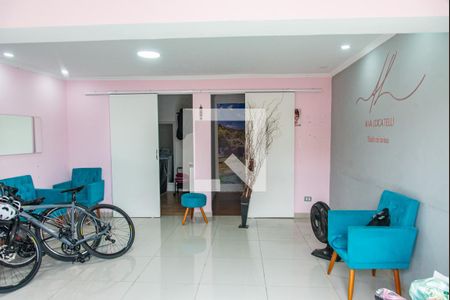 Casa para alugar com 270m², 3 quartos e 2 vagas Casa para alugar com 270m², 3 quartos e 2 vagasGaragem