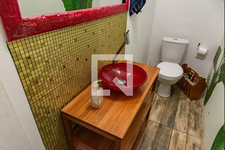 Casa para alugar com 270m², 3 quartos e 2 vagas Casa para alugar com 270m², 3 quartos e 2 vagasLavabo