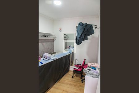 Casa para alugar com 270m², 3 quartos e 2 vagas Casa para alugar com 270m², 3 quartos e 2 vagasGaragem/quarto 1