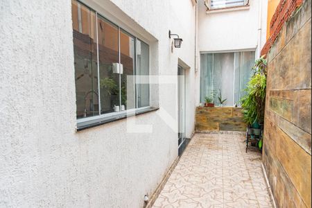 Casa para alugar com 270m², 3 quartos e 2 vagas Casa para alugar com 270m², 3 quartos e 2 vagasQuintal