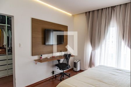 Casa para alugar com 270m², 3 quartos e 2 vagas Casa para alugar com 270m², 3 quartos e 2 vagasSuíte 1