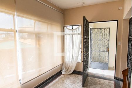 Varanda da sala de casa à venda com 3 quartos, 270m² em Vila Monumento, São Paulo