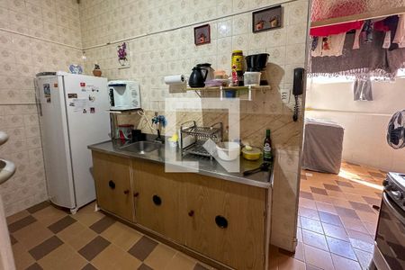 Apartamento à venda com 130m², 3 quartos e 1 vaga Apartamento à venda com 130m², 3 quartos e 1 vagaCozinha