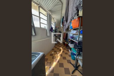Apartamento à venda com 130m², 3 quartos e 1 vaga Apartamento à venda com 130m², 3 quartos e 1 vagaÁrea de Serviço