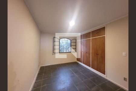 Casa à venda com 196m², 4 quartos e 4 vagas Casa à venda com 196m², 4 quartos e 4 vagasSuíte