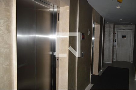 Studio para alugar com 25m², 1 quarto e sem vagaElevadores