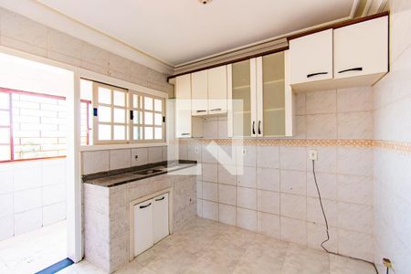 Apartamento à venda com 154m², 3 quartos e 2 vagas Apartamento à venda com 154m², 3 quartos e 2 vagasCozinha